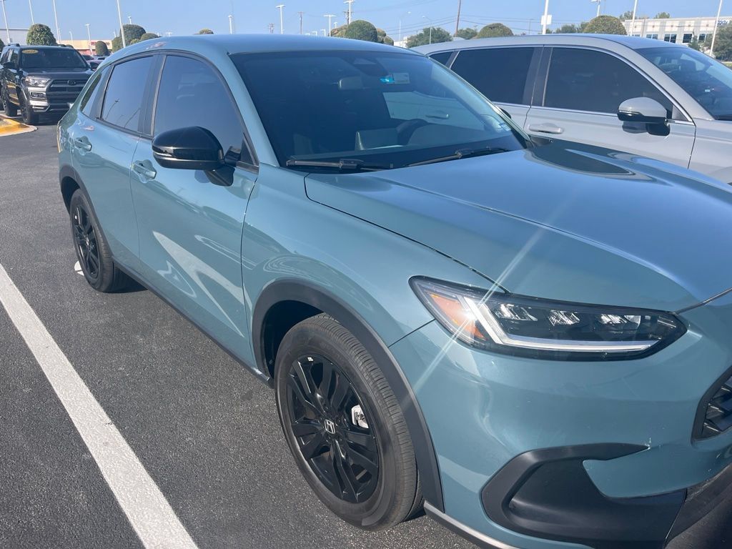 Certified 2026 Honda HR-V Sport image 3