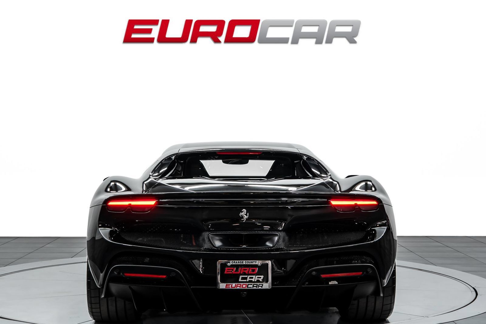 Used 2023 Ferrari 296 GTB RWD image 4