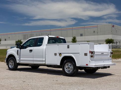 Used 2019 Ford F250 XL w/ XL Value Package RWD image 5