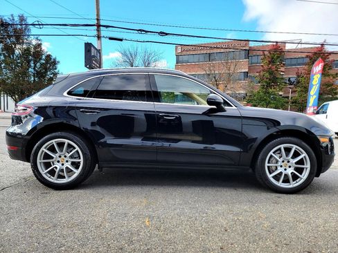 Used 2016 Porsche Macan S image 6