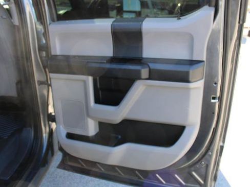 Used 2019 Ford F250 XL w/ STX Appearance Package image 36