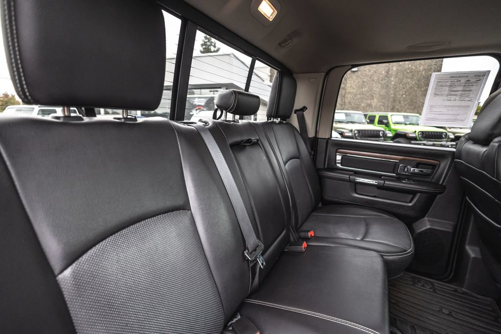 Used 2015 RAM 1500 Laramie w/ Convenience Group AWD/4WD image 34