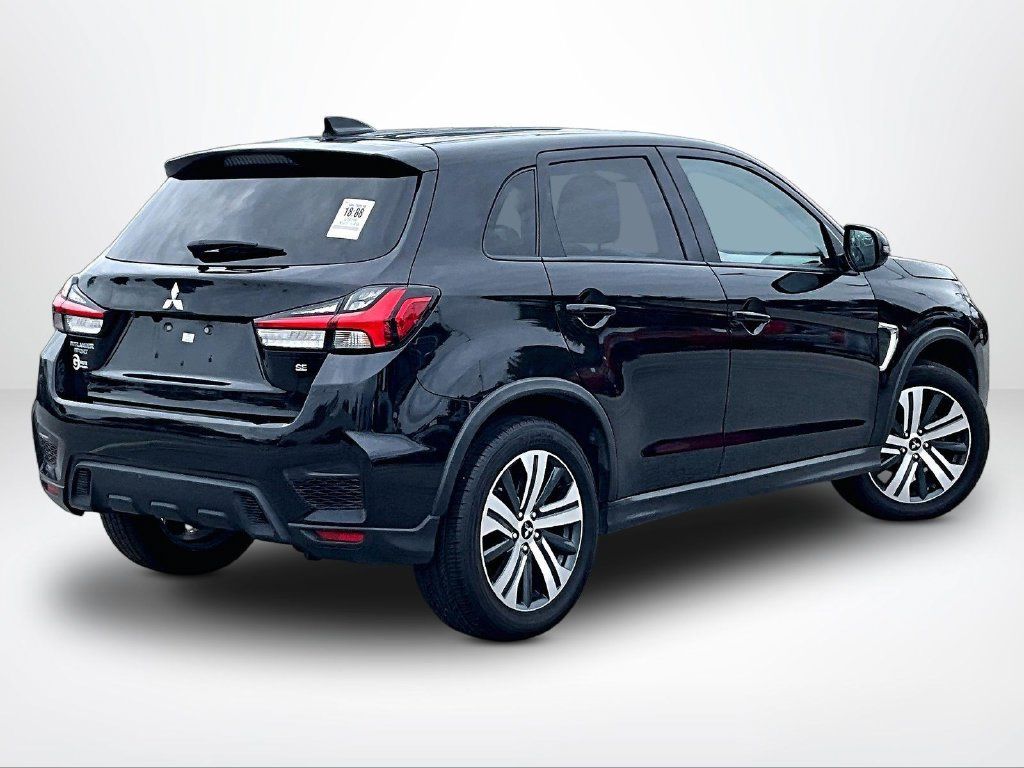 Used 2024 Mitsubishi Outlander Sport AWD image 3