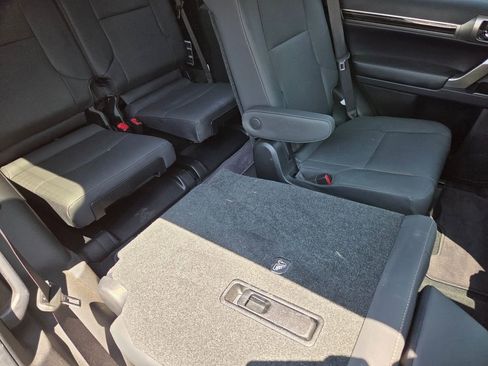 Used 2023 Lexus GX 460 Premium AWD/4WD image 5
