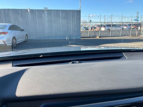 Used 2025 Toyota Camry LE image 18