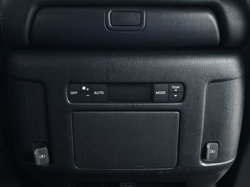Used 2018 Nissan Armada SL w/ Moonroof Package RWD image 33