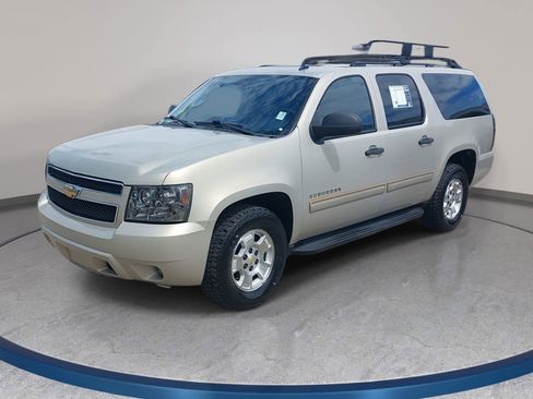Used 2010 Chevrolet Suburban LS RWD image 1