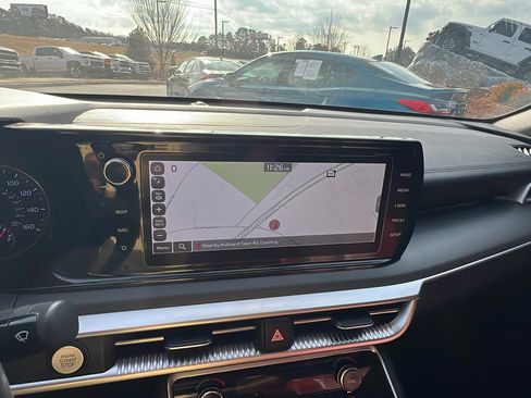 Used 2023 Kia K5 GT-Line image 32