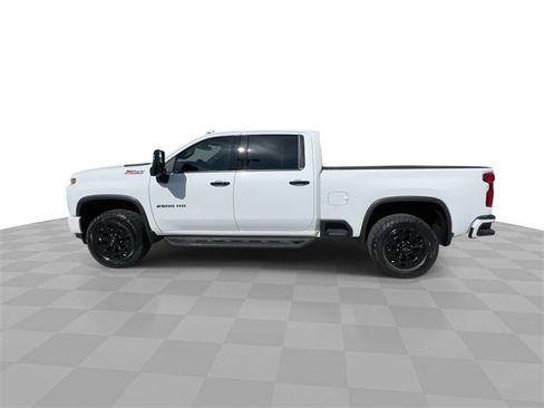 Used 2022 Chevrolet Silverado 2500 LTZ w/ LTZ Plus Package image 9
