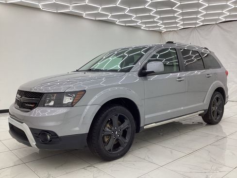 Used 2019 Dodge Journey Crossroad w/ Popular Equipment Group AWD/4WD image 6