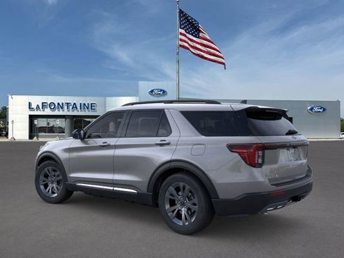 New 2025 Ford Explorer Active w/ Active Comfort Package image 4
