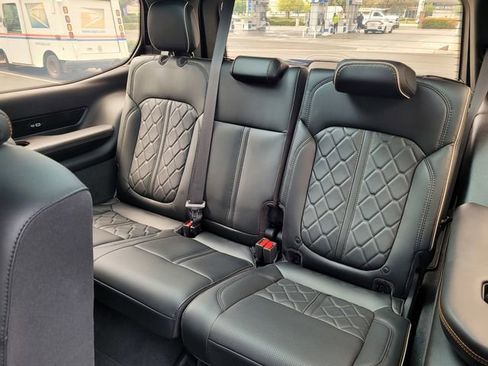 New 2023 Jeep Grand Wagoneer Series III image 7