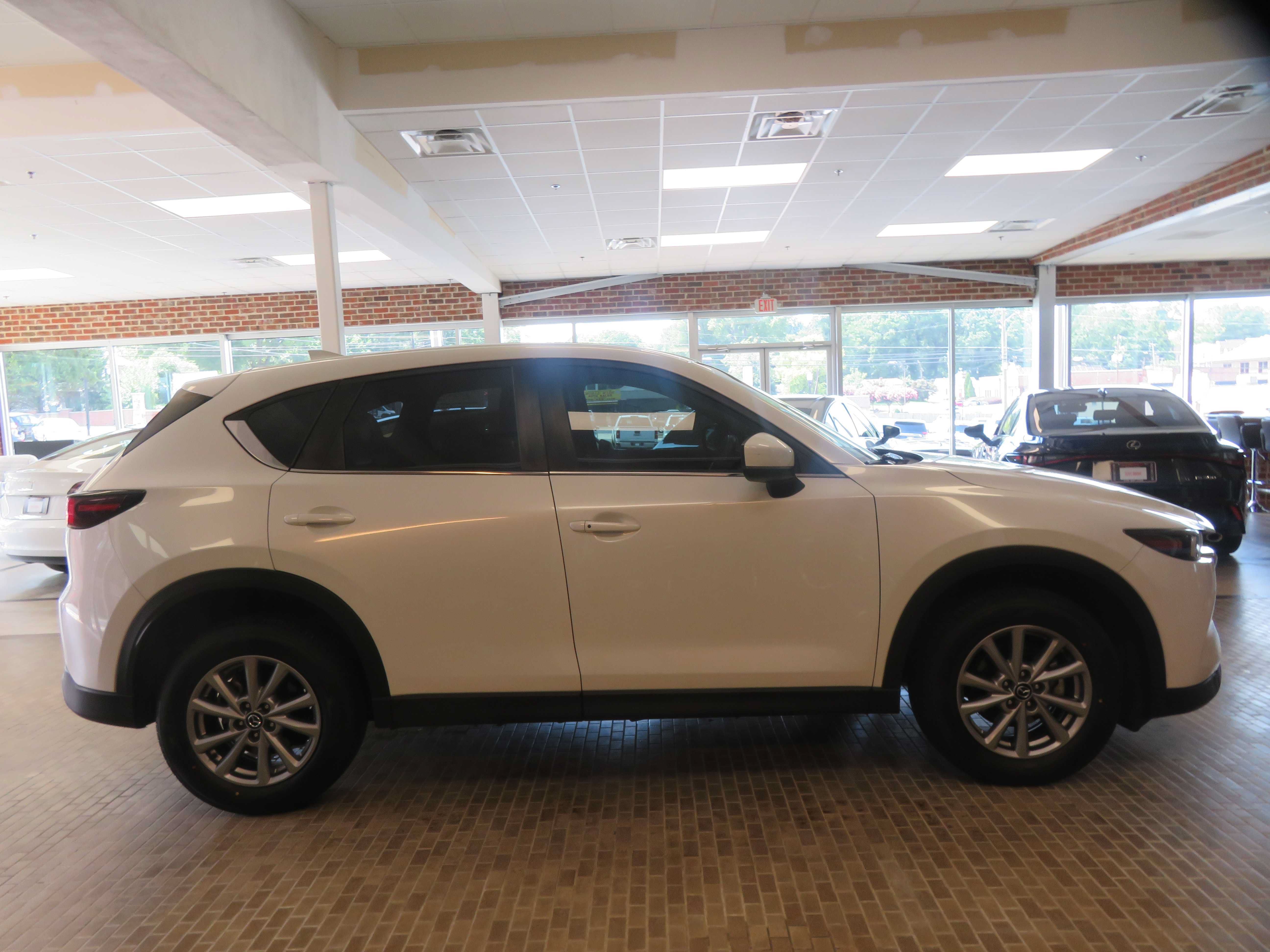 Used 2023 MAZDA CX-5 AWD 2.5 S image 54