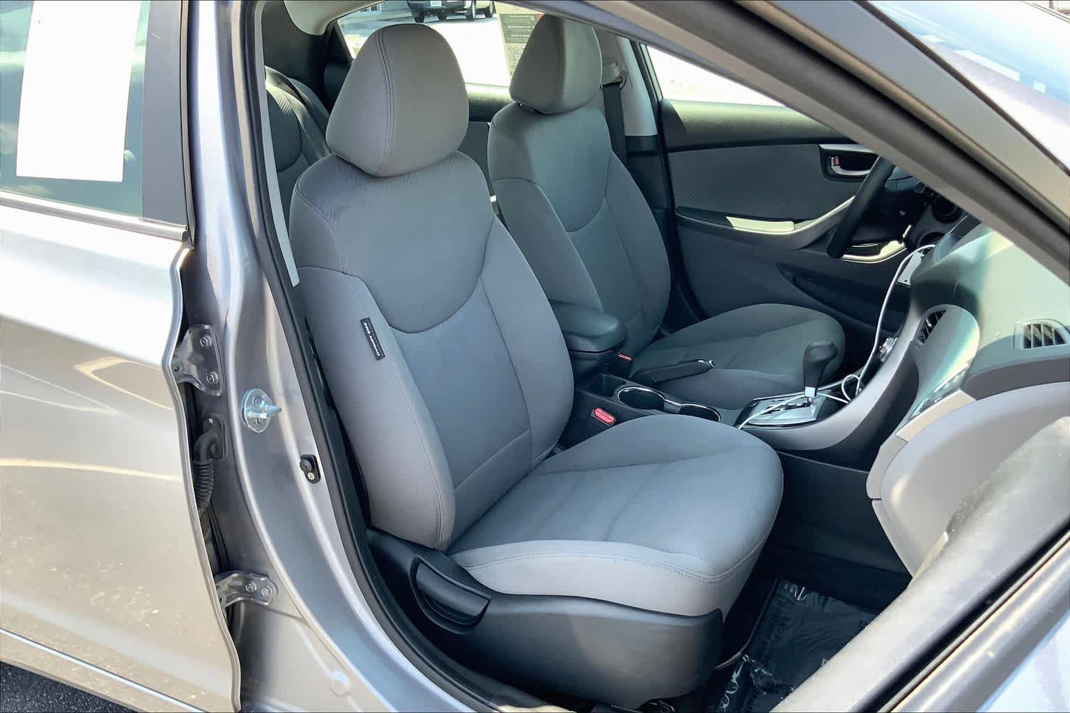 Used 2011 Hyundai Elantra GLS w/ Preferred Equipment Pkg 3 FWD image 8