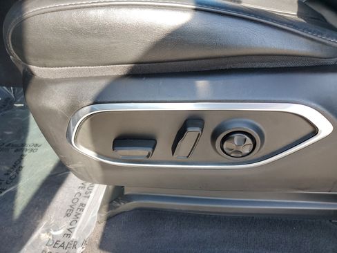 Used 2023 Jeep Wagoneer Series II image 14