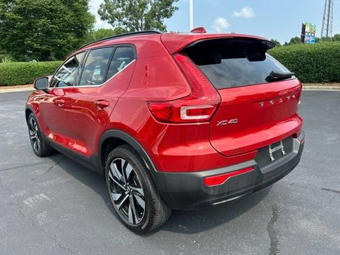 Used 2023 Volvo XC40 B4 Ultimate w/ Protection Package Premier FWD image 11