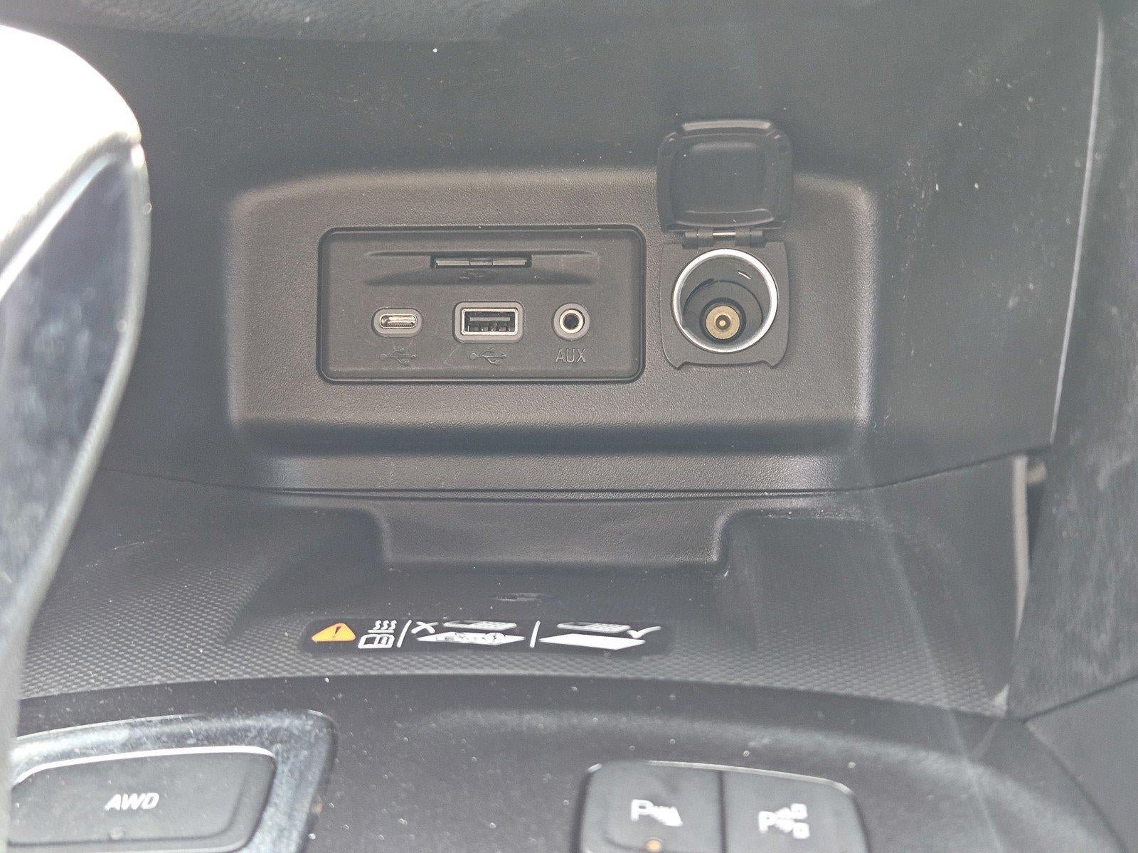 Used 2022 Chevrolet Equinox Premier AWD/4WD image 20