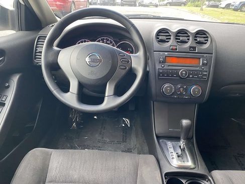 Used 2012 Nissan Altima 2.5 S FWD image 9