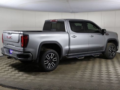 Used 2023 GMC Sierra 1500 AT4 w/ AT4 Preferred Package AWD/4WD image 13