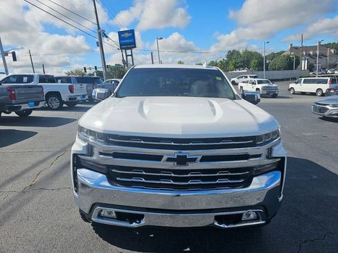 Used 2019 Chevrolet Silverado 1500 LTZ w/ LTZ Plus Package AWD/4WD image 3