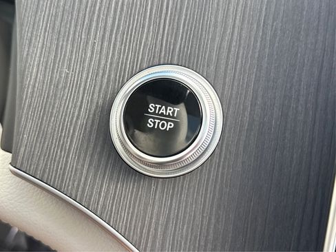 Used 2023 Mercedes-Benz EQE 500 4MATIC SUV image 36