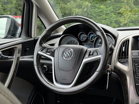 Used 2015 Buick Verano FWD image 10