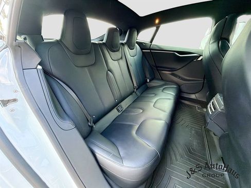 Used 2017 Tesla Model S 75D AWD/4WD image 33