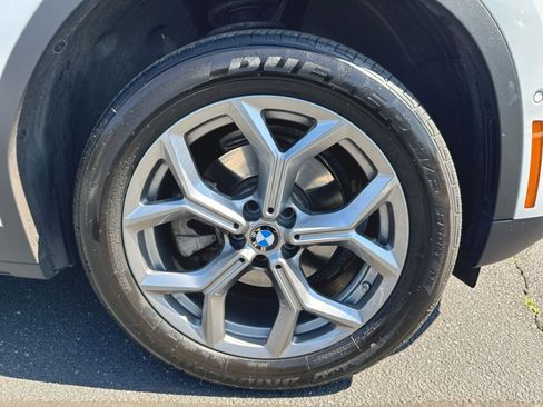 Used 2024 BMW X3 xDrive30i image 2
