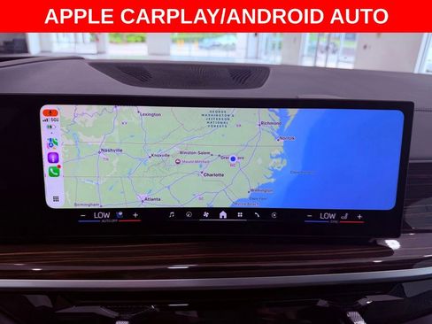 Used 2025 BMW X5 xDrive50e AWD/4WD image 12