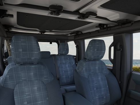 New 2026 Ford Bronco Heritage Edition AWD/4WD image 37