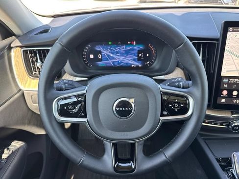 Used 2026 Volvo XC60 B5 Plus w/ Protection Package Premier AWD/4WD image 11
