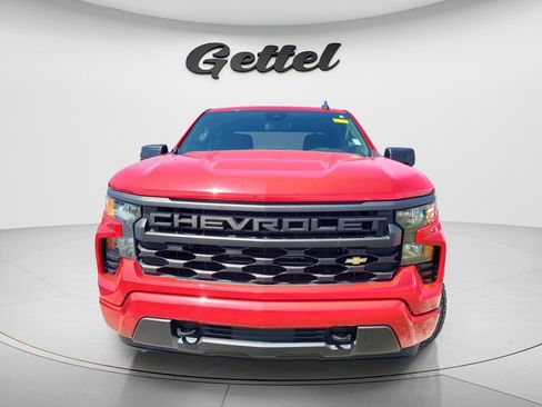 Used 2022 Chevrolet Silverado 1500 Custom image 2