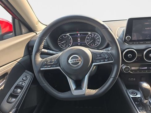 Used 2020 Nissan Sentra SV w/ Electronics Package FWD image 11