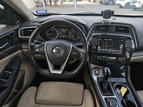 Used 2017 Nissan Maxima Platinum image 28