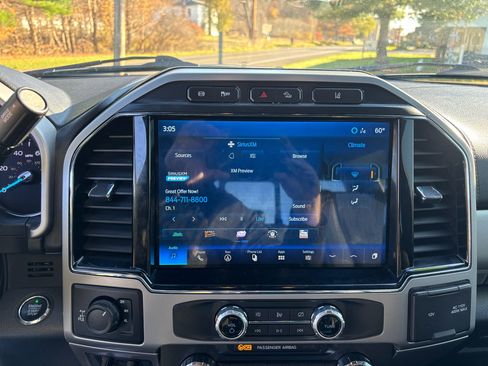 Used 2022 Ford F250 Lariat w/ Tremor Off-Road Package image 33