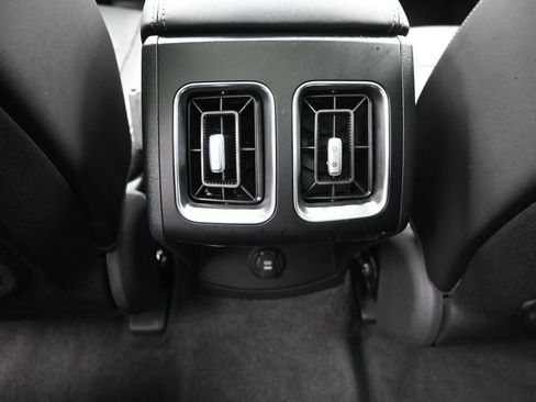 Certified 2025 Kia Sorento X-Line EX image 33