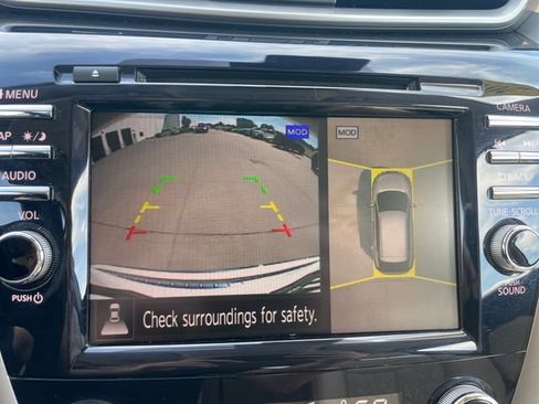 Used 2024 Nissan Murano Platinum w/ Cargo Package AWD/4WD image 14