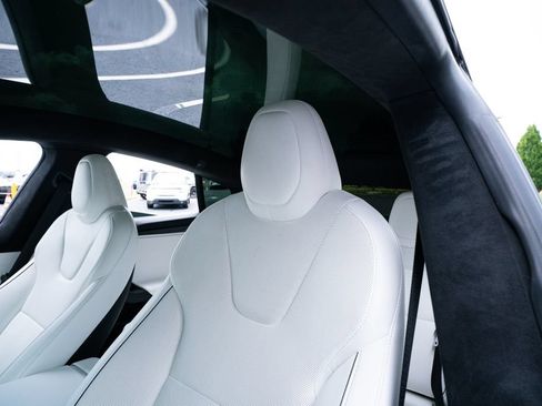 Used 2023 Tesla Model S Plaid AWD/4WD image 27