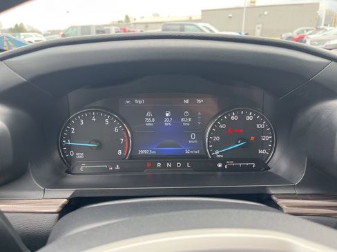 Used 2023 Ford Explorer Limited w/ Limited Technology Package AWD/4WD image 16