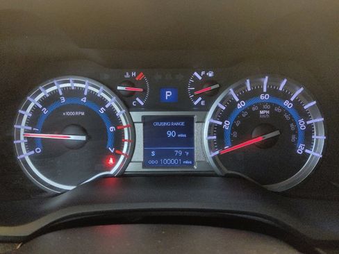 Used 2017 Toyota 4Runner Limited image 23