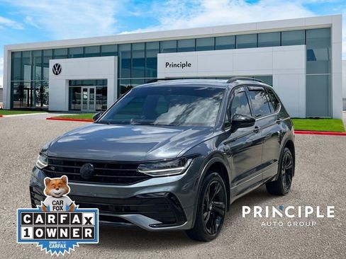 Used 2024 Volkswagen Tiguan SE R-Line AWD/4WD image 1