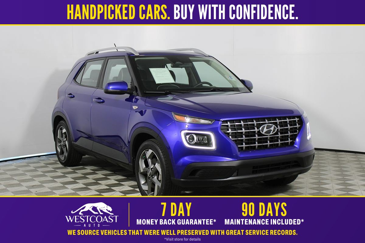 Used 2023 Hyundai Venue Limited FWD image 1
