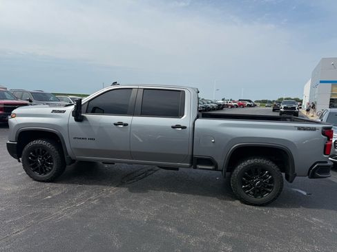 Used 2026 Chevrolet Silverado 2500 LT w/ Trail Boss Package AWD/4WD image 2