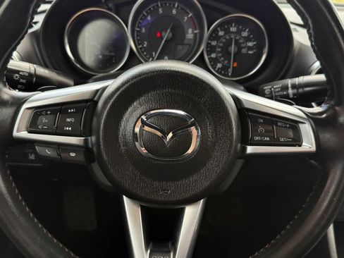 Used 2018 MAZDA MX-5 Miata Grand Touring RWD image 51