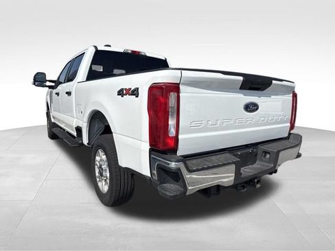 Used 2026 Ford F250 XLT AWD/4WD image 9