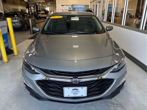 Used 2024 Chevrolet Malibu LS FWD image 4