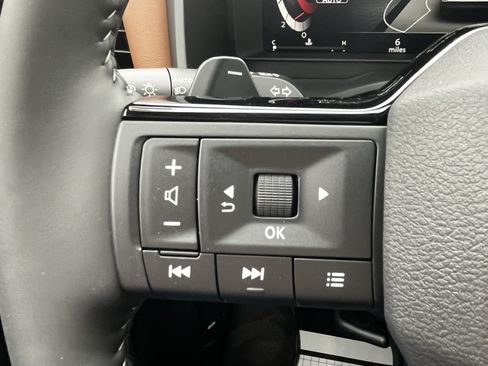 New 2026 Nissan Rogue Platinum AWD/4WD image 21