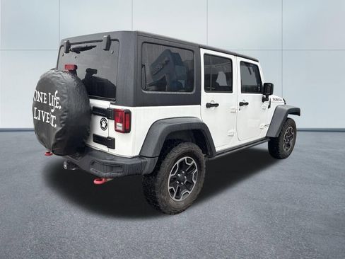 Used 2016 Jeep Wrangler Unlimited Rubicon AWD/4WD image 2