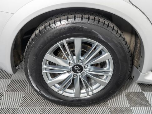 Used 2019 INFINITI QX80 Luxe w/ Proassist Package AWD/4WD image 33