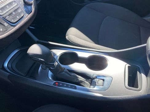 Used 2024 Chevrolet Malibu LT image 42